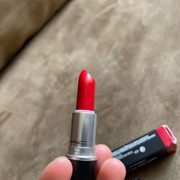 NIB MAC COSMETICS Lustre Lipstick in Cockney - Picture 4 of 7